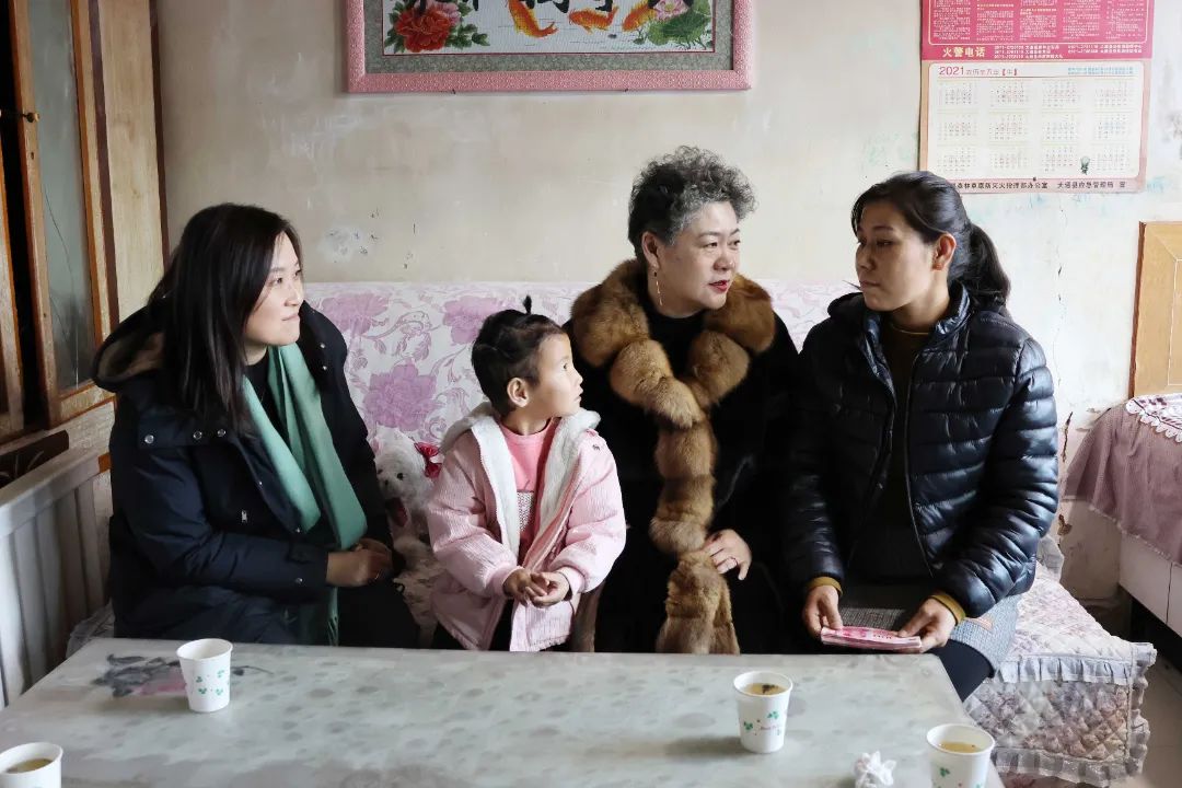 Cangge Mining “Yixing Hongguang — Education Donation” Project Cangge Mining “Yixing Hongguang — Education Donation” Project