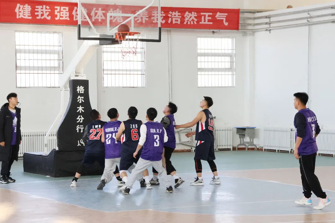 Company Basketball Team Holds Friendly Match with Lantian Rescue Basketball Team